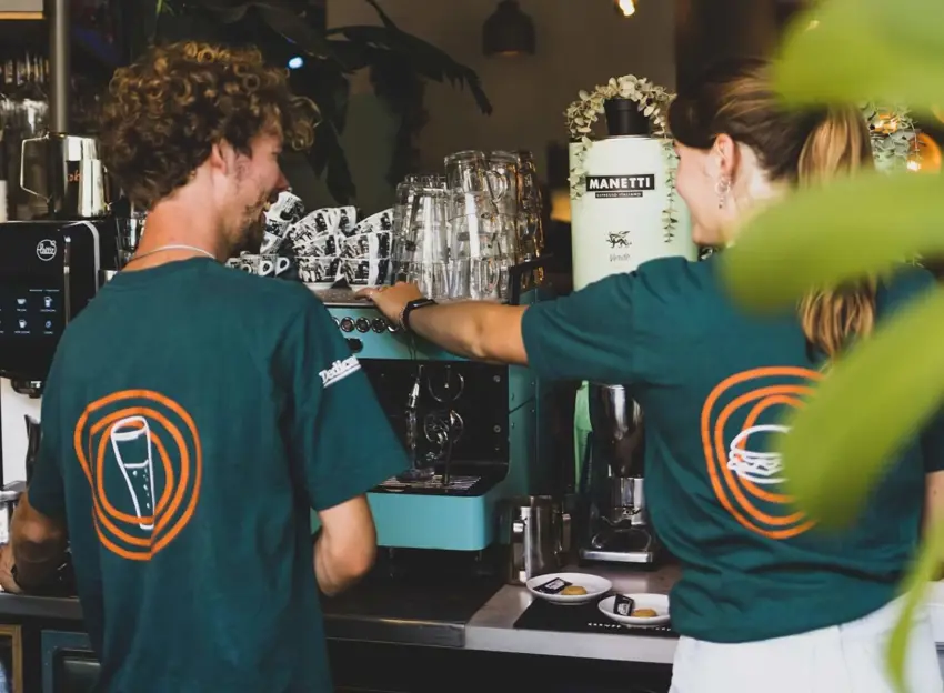 93E5dd92214d0d3aa4c15ff8b7b1fa5e (1)